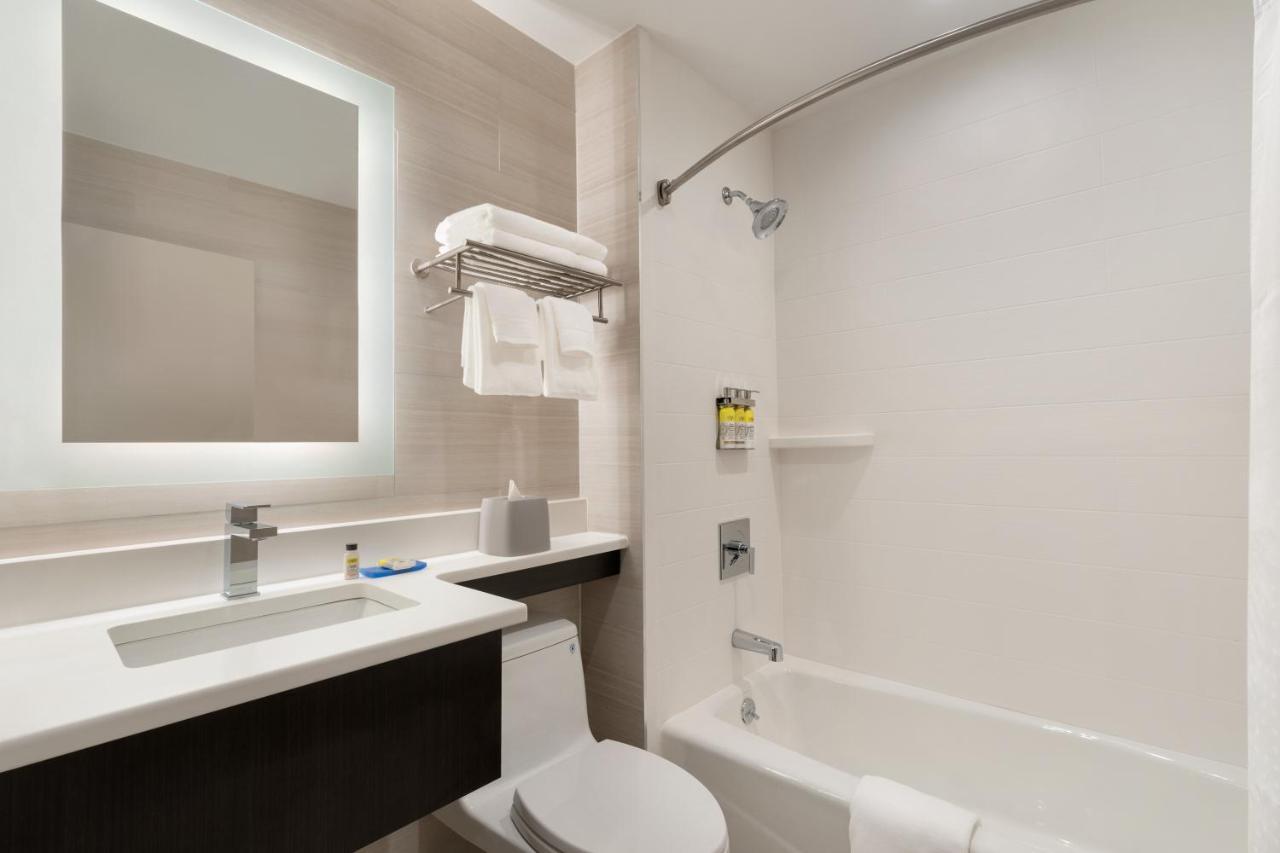Holiday Inn Express - Jamaica - Jfk Airtrain - Nyc By Ihg نيو يورك المظهر الخارجي الصورة